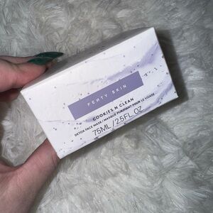 NWB Fenty Beauty Cookies n Clean Whipped Clay Pore Mask